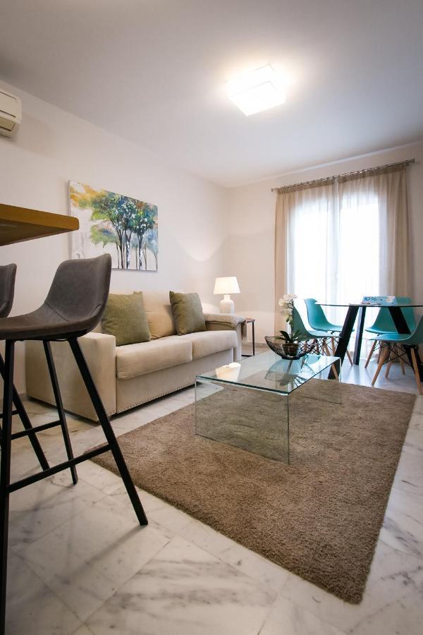 Holidays2Malaga Pena Parking & French Balcony & Smart Tv Málaga Exterior foto